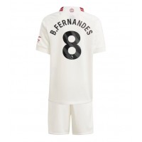 Manchester United Bruno Fernandes #8 Replica Third Minikit 2023-24 Short Sleeve (+ pants)
